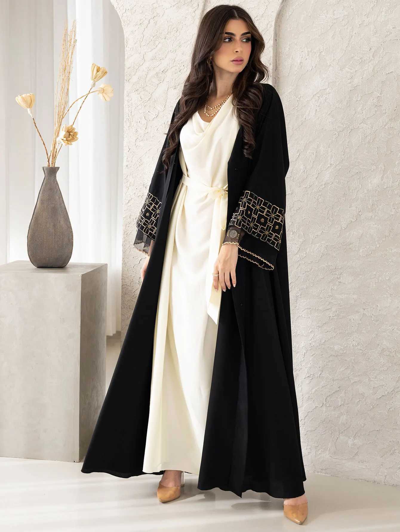 Muslim Long Robe Embroidery Dress for Women Morocco Eid Kimono Ramadan Abayas Kaftan Islam Dubai Arab Holiday Party Maxi Dress X250514