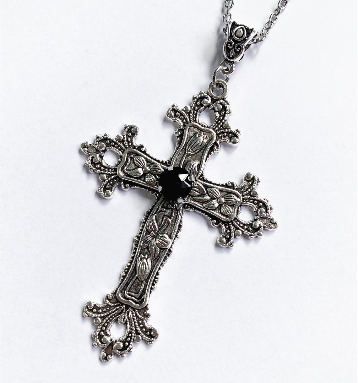 Creative Flower Pattern Cross Diamond Necklace, Gothic Style, Unique Design, Perfect for Statement Jewelry Lovers