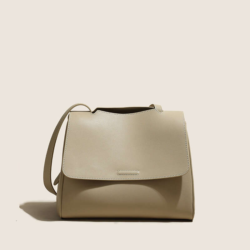 Genuine Leather Bag For Women 2025 New High-End And Niche Tote Large Capacity Crossbody Bag, Women's Commuting Handbag