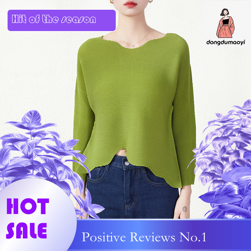 dongdumaoyi Wrinkled long sleeved top for women's stay at home 2024 spring/summer new style, loose and slimming round neck T-shirt, solid color b