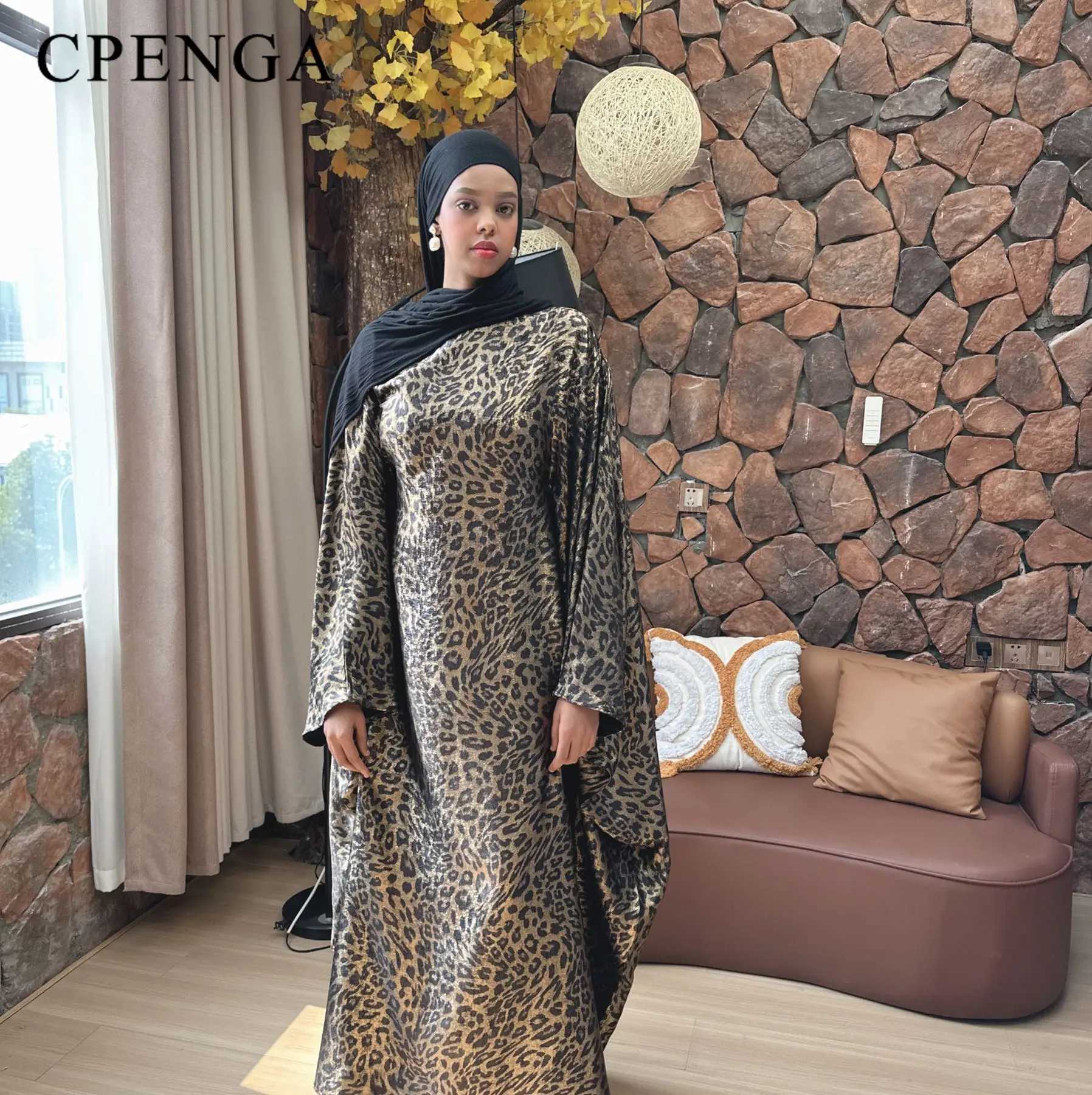 2025 Luxury Dubai Abaya Dress for Women Eid Arabic Femme Slim Leopard Print Robe Islamic Moroccan Kaftan Fashion Turkey Gown X250514
