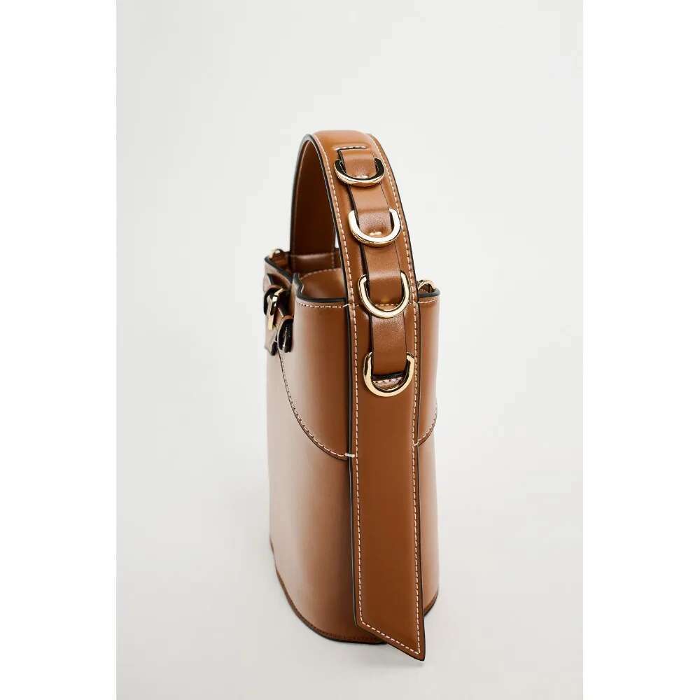 Hot Selling New Hand-Held Small Square Fashionable Handbag, Commuting Shoulder Crossbody Bag, Textured Women's Bag