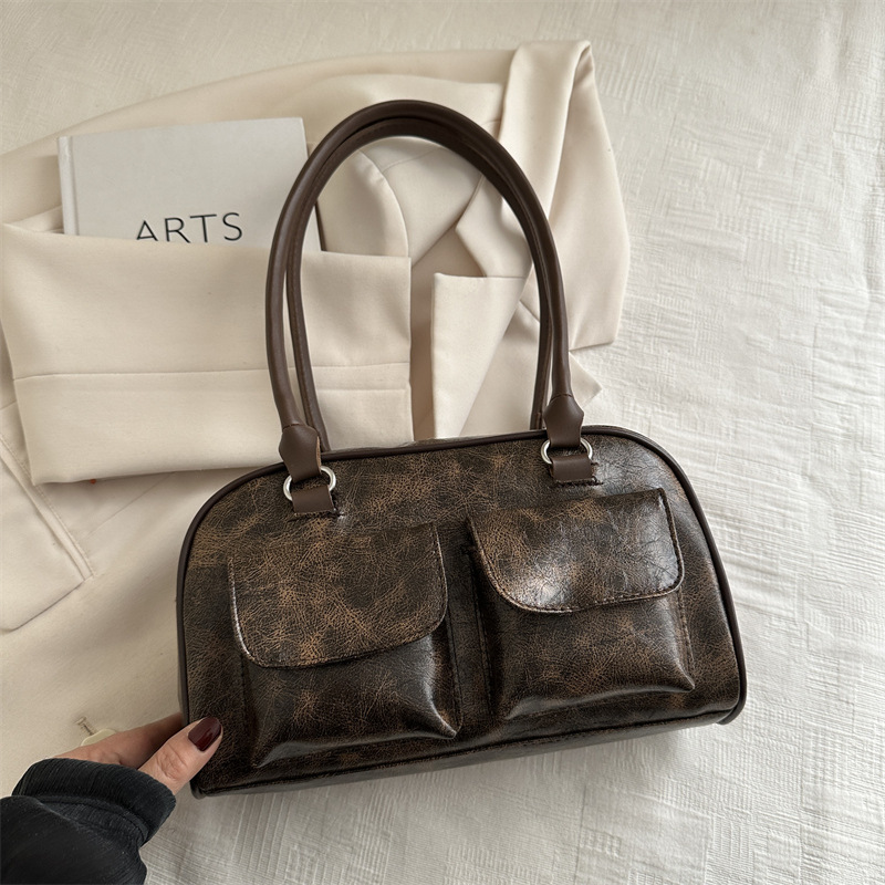 New Free Delivery Designer Bag Pop 2025 New Trend Women's Luxury Bag Autumn And Winter Stylish Tote Armpit Korean Version Shoulder Bowling Bag Wo