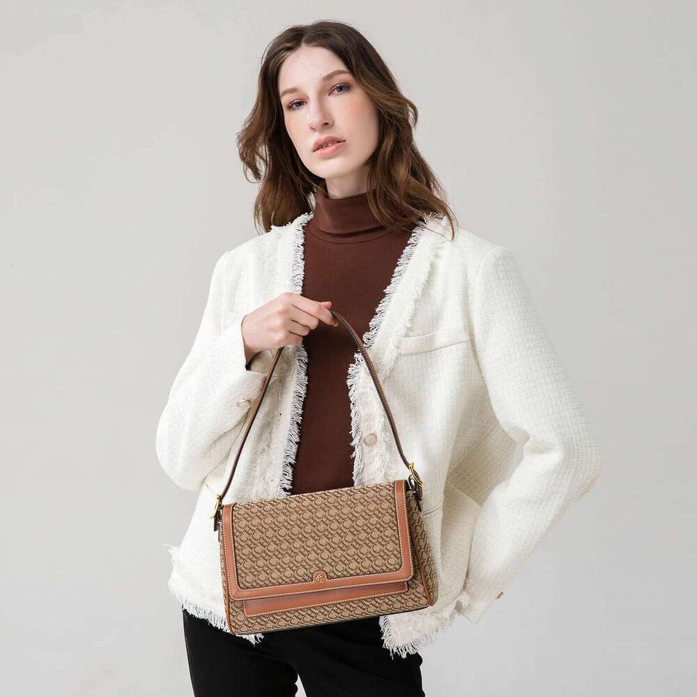 Women's Fashionable Classic Exquisite Letter Printing Female Shoulder Bag Retro Style Simple And Elegant Ladies Handbag 250513