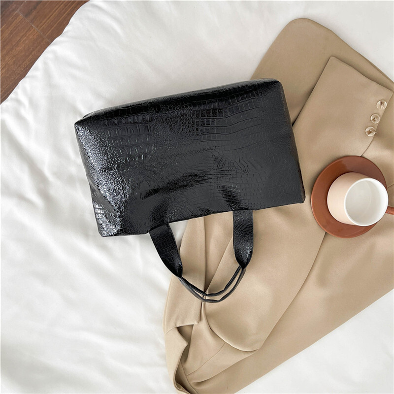 This Year's Luxury Bag Trendy Versatile Instagram Tote Bag 2025 Spring And Summer New Style Stylish Single New Free Delivery Designer Bag Shoulde