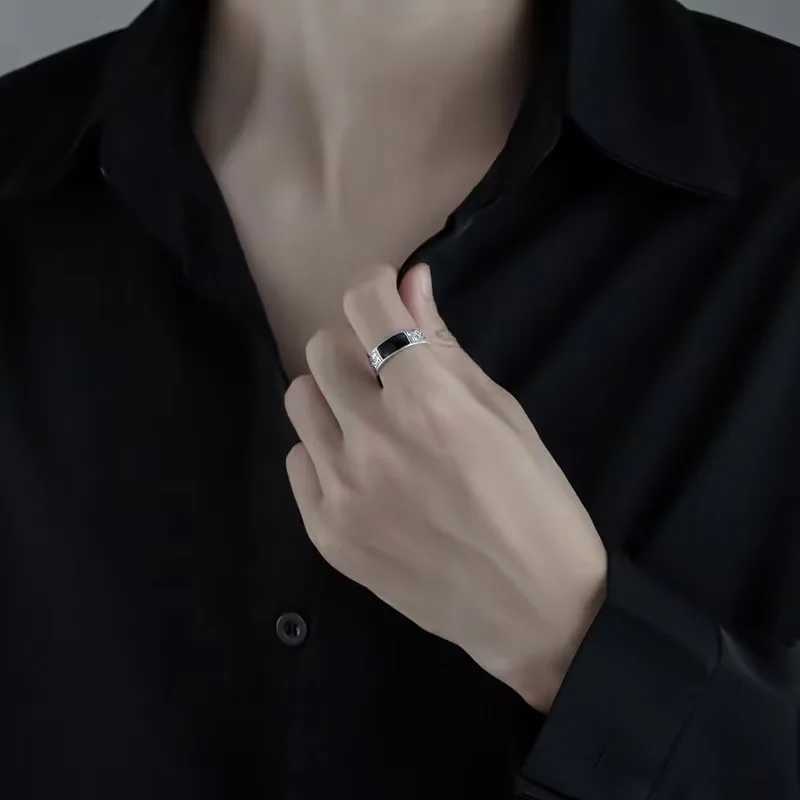 925 Sterling Silver Mens Ring High Quality Luxury black Gem For Men Wedding Fine Jewelry Accories Party GiftsXJ250514