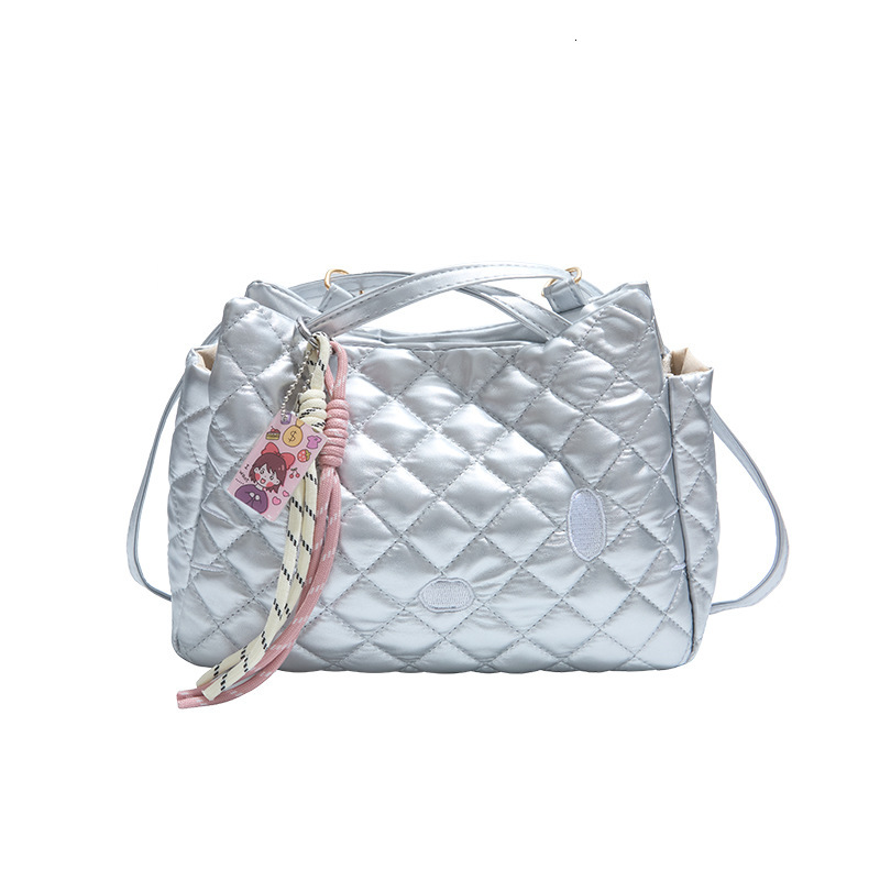 New Luxury Bag Free Delivery Designer Bag Lingge Embroidery Thread Large Capacity For Women 2025 New Commuter Storage Bag Fashion Single Shoulder Tote