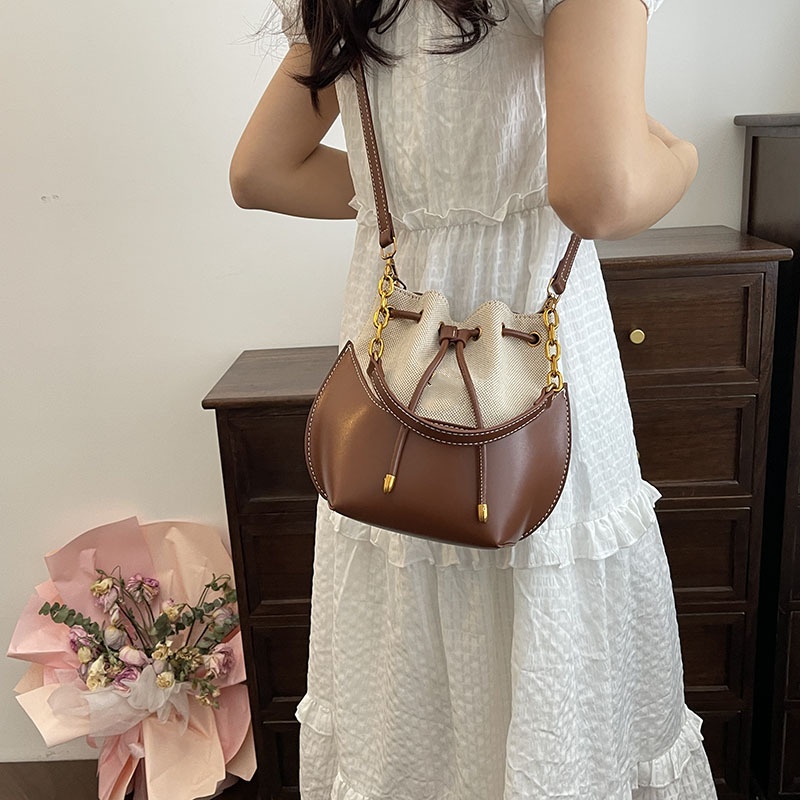 Totes Handheld Bucket Bag For Women 2024 Fashionable Casual Shoulder Korean Version Niche Simple High-end Crossbody