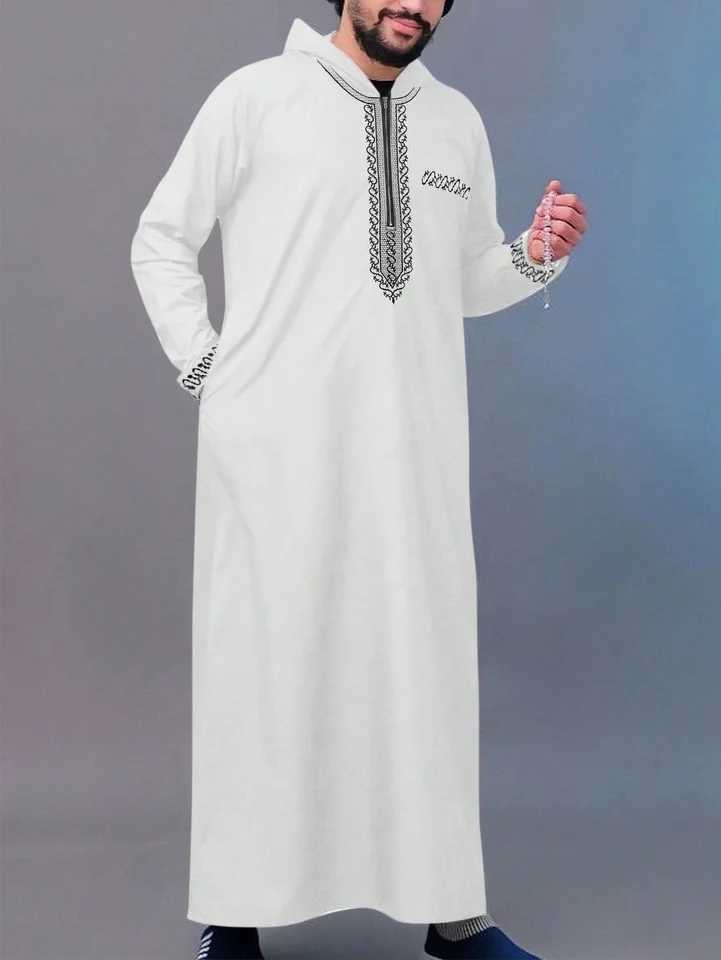 Moroccan Hooded Long Robe Abaya with Luxury Embroidery And Side Pockets for Muslim Men Middle East Style Clothing X250514