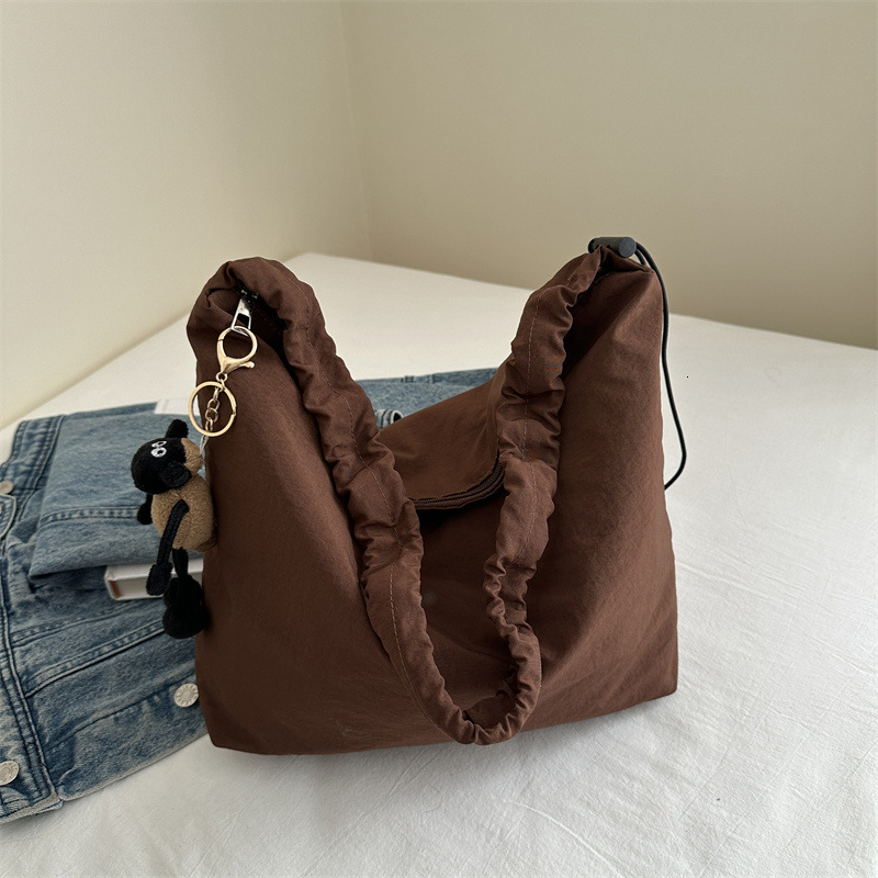 Korean Version Dumpling Nylon Simple Canvas Large Capacity New Free Delivery Designer Bag Casual Bag Luxury Bag Women's Trendy Single Shoulder Cr