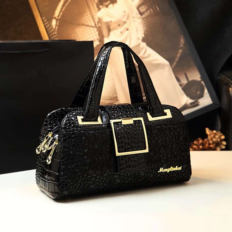 Cowhide leather Women handbag Lace crocodile pattern mother bag shoulder messenger three-layer middle-aged Portable Boston Bags