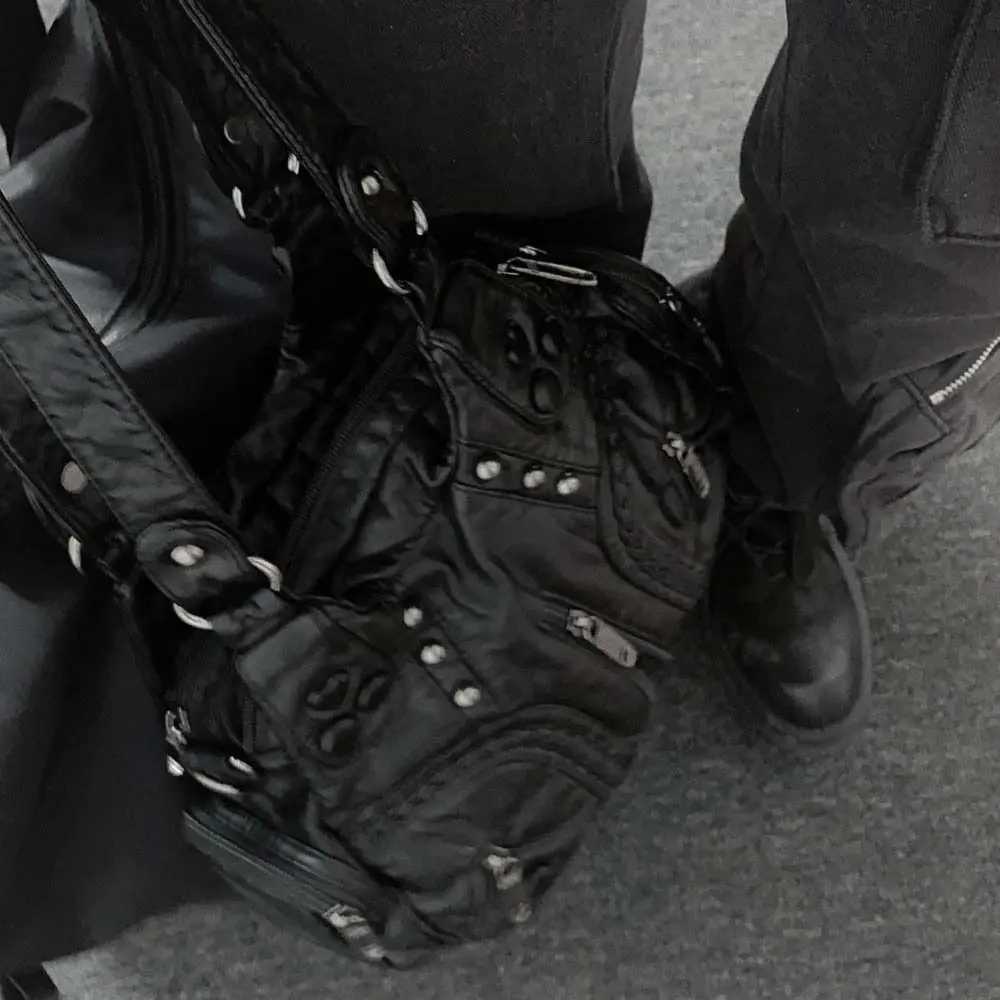 PU Leather PU Shoder Bag Style Large Capacity Underarm Bag French Style Solid Color Motorcycle Handbag Z250514