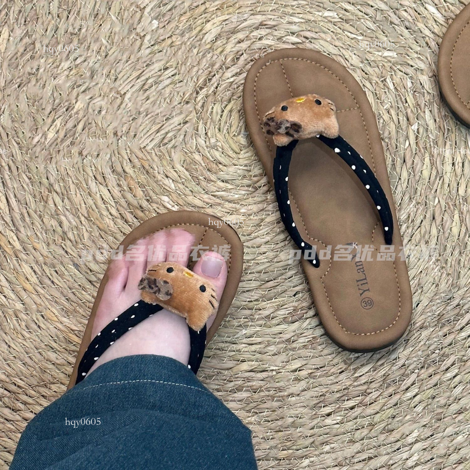 Top brand high-quality new free designer shoes, super soft and durable flat shoes, sweet and classic polka dotsHello Kitty slipperswith plush new fash