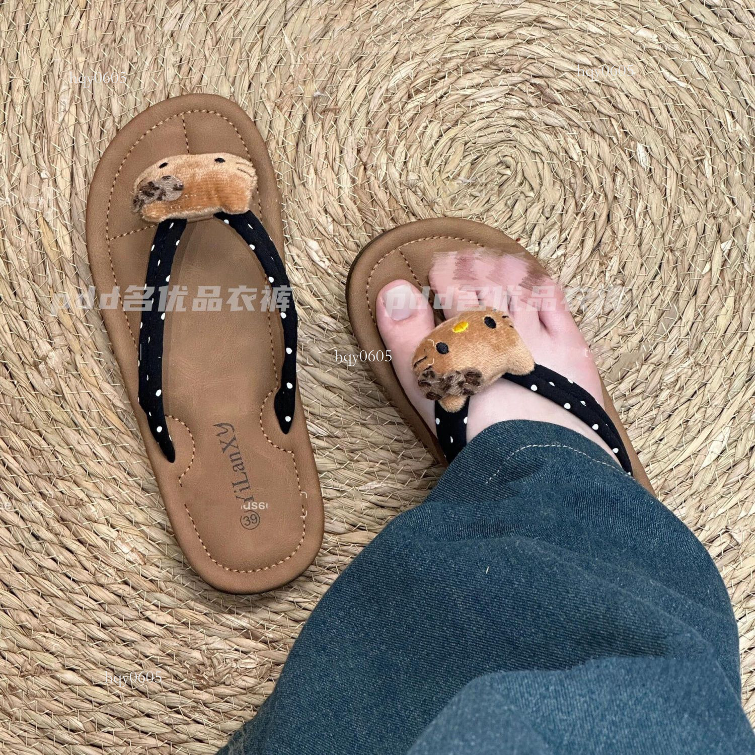 Top brand high-quality new free designer shoes, super soft and durable flat shoes, sweet and classic polka dotsHello Kitty slipperswith plush new fash