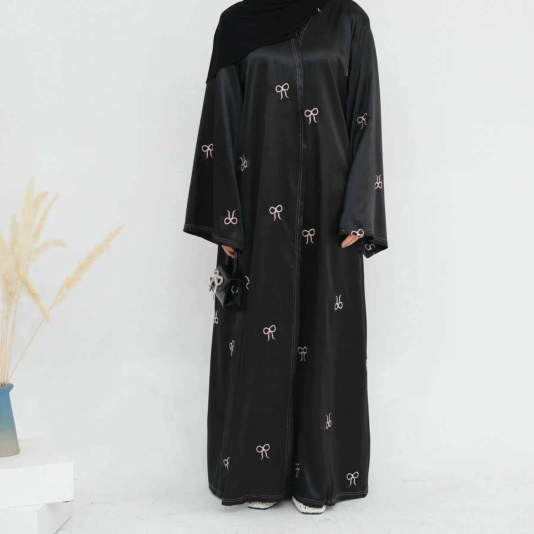 Bow Embroidery Dubai Abaya Kimono Luxury Muslim Dress Open Abayas for Women Turkey Islamic Clothing Kaftan Hijab Robe Ramadan X250514