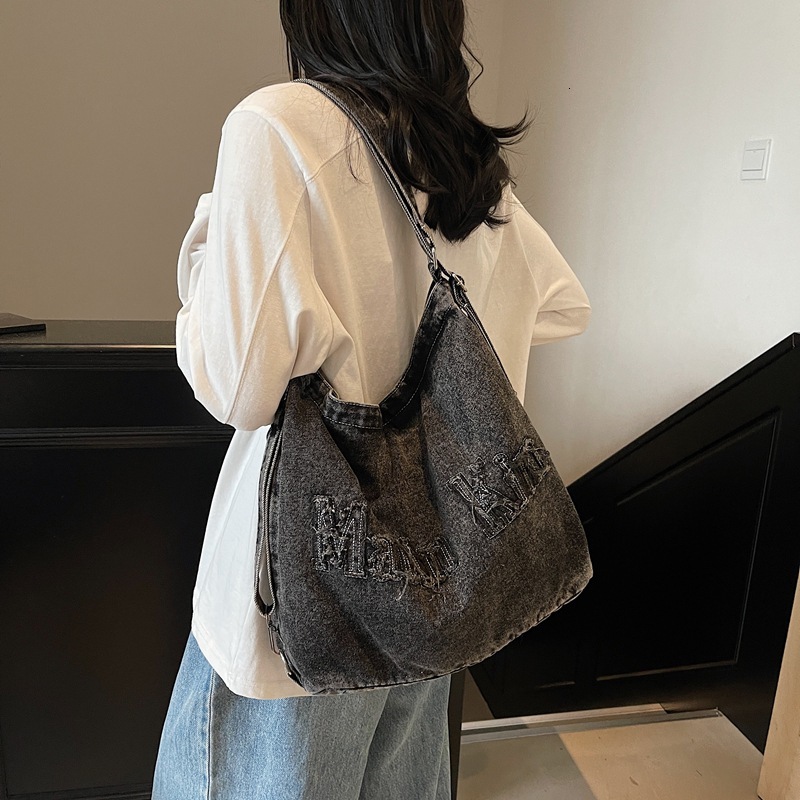2025 spring/summer new niche design, fringed letter washed denim tote hand-held bill of lading shoulder bag, women's bag