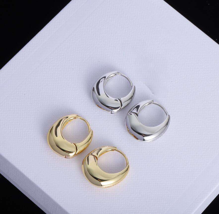 Designer Fashion Hoop Earrings Brand Gold Sier Smooth Circle Arc Hie Earring Eardrop for Women Lady Party Wedding High Quality Jewelry