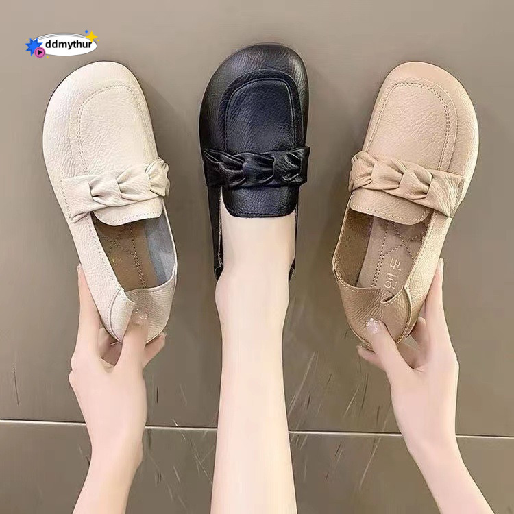Waterproof outer wearing soft sole lazy shoes, spring autumn can be stepped on with one heel, casual and non slip flat bottomed four season bean singl