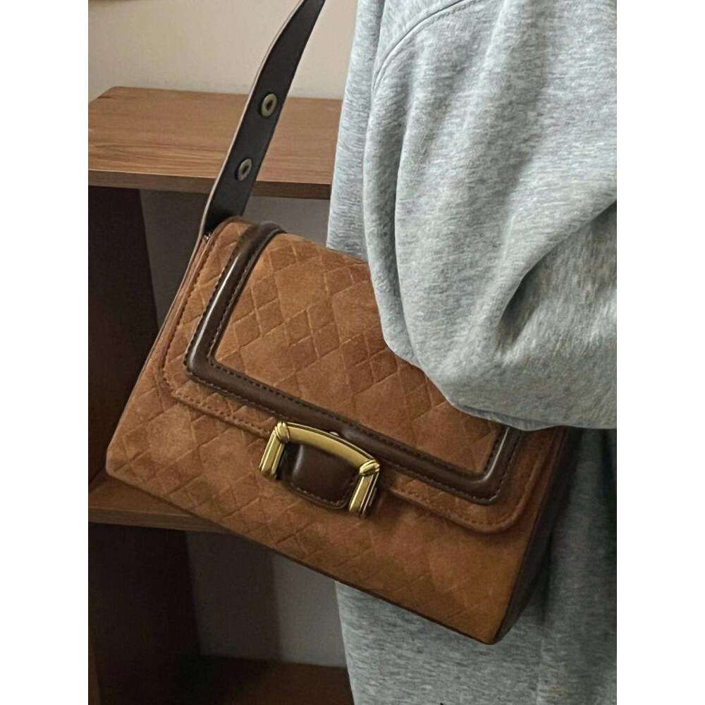 Small armpit bag with a niche high-end feel women's fashionable versatile Korean version single shoulder handbag 2025 new trendy