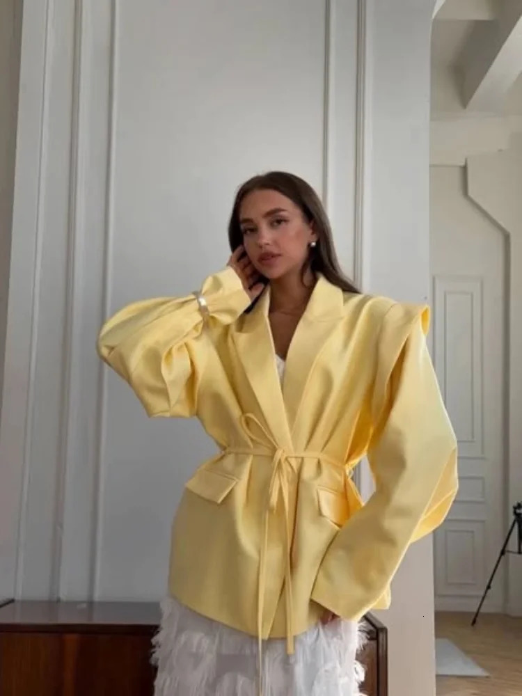 Elegant Solid Lapel Blazer Jackets Women Long Sleeve Single Button Lace Up Coats 2025 Spring Summer Fashion Street Lady Jacket 250513