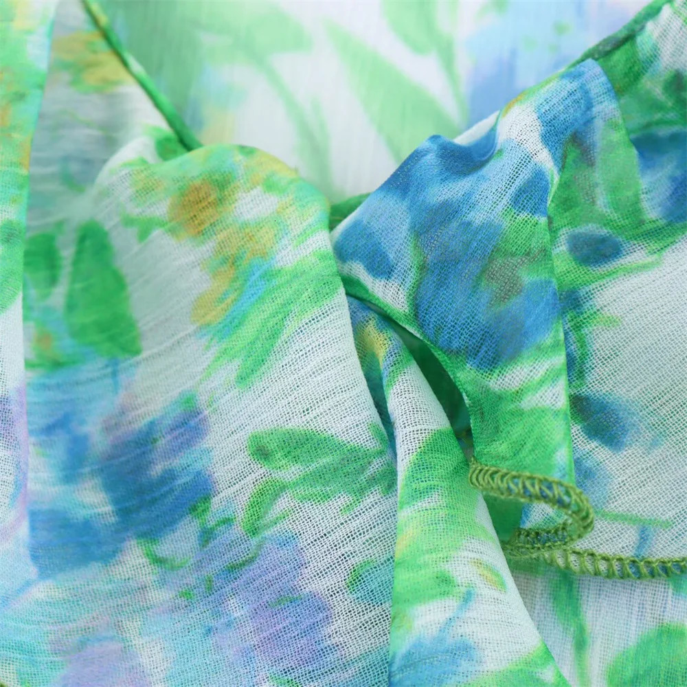 UNIZERA womens shirt with green floral print Vneck layered decoration long sleeved temperament summer style 250514