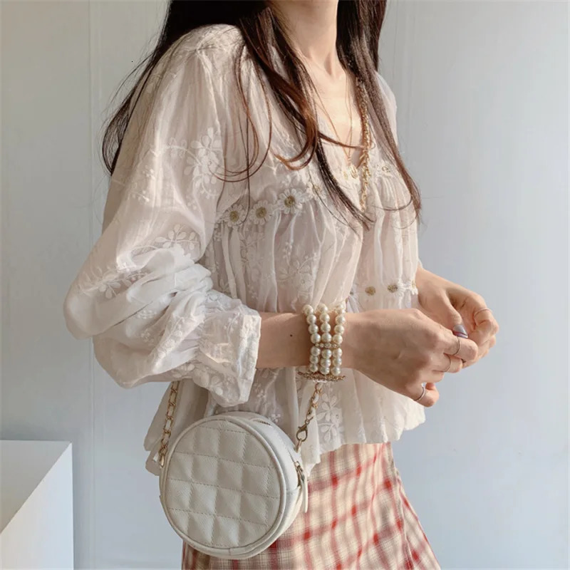 Autumn Long Sleeved Blouse Sexy Vneck Girlish Outfit with Lace Threedimensional Daisy Top 13037 250514