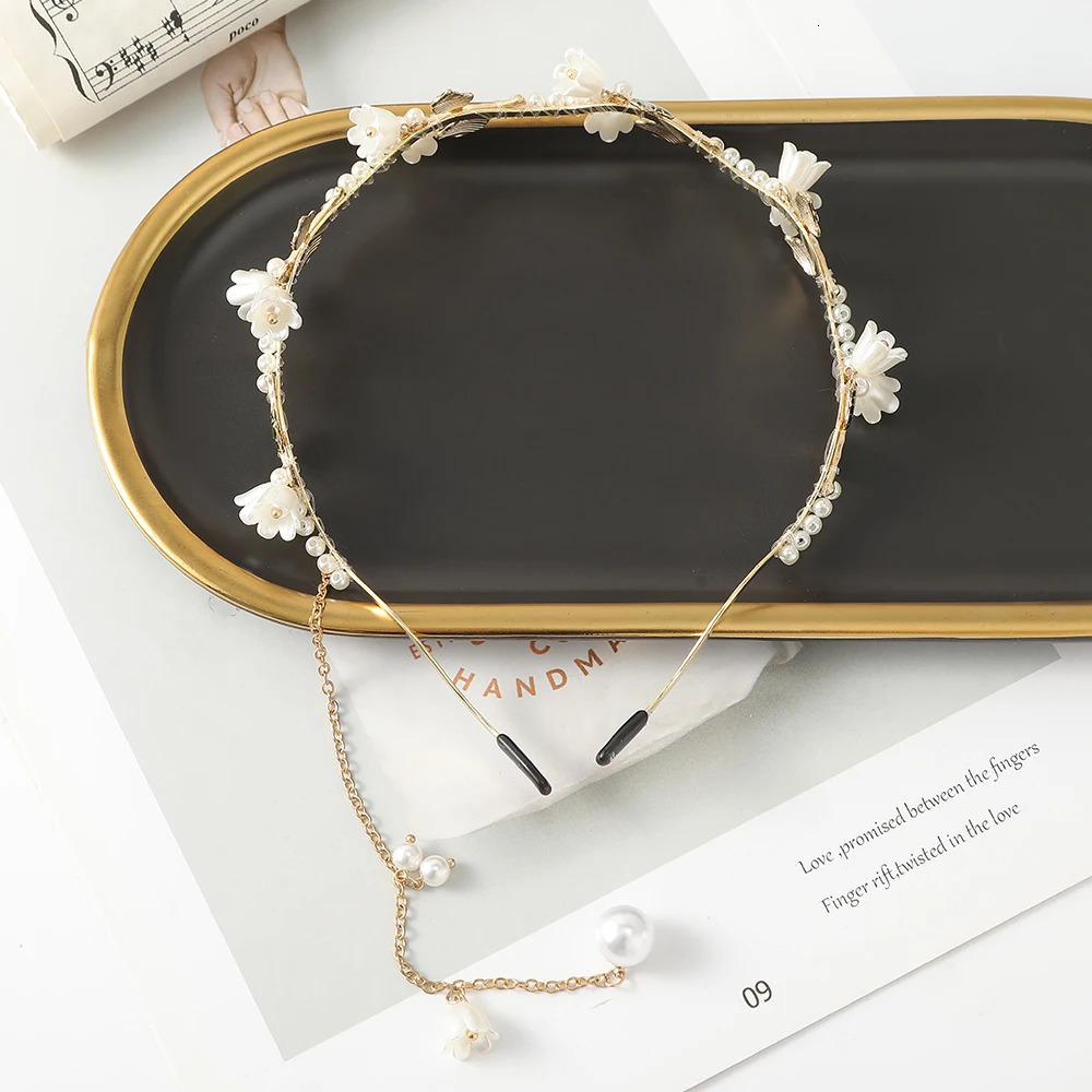 Green Leaf Lily Of The Valley Hair Hoops Hair Band Curved Pearl Tassel Headband Girls Elegant Temperament Hair Accessories 250509