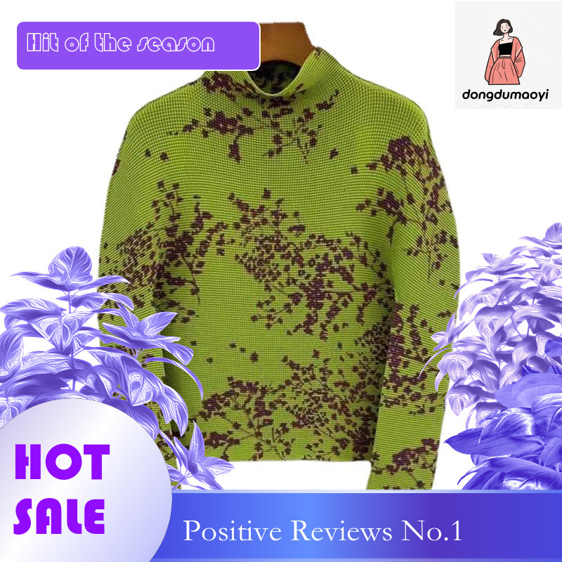 dongdumaoyi Elastic niche semi high neck slim fit long sleeved top with pleated print design T-shirt