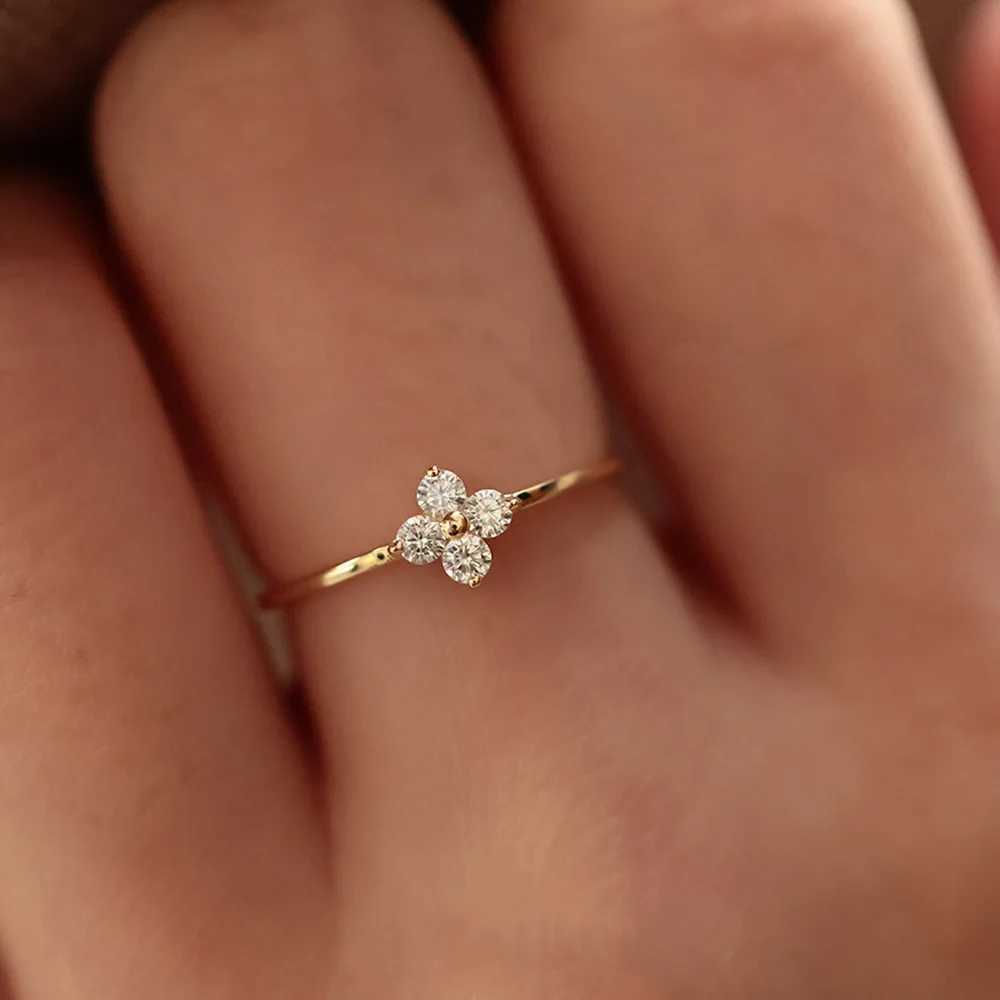 925 Sterling Silver Plated18K Gold Inlaid Zirconia Flower Ring for Women Exquisite Sweet Wedding Party Jewelry AccoriesXJ250514