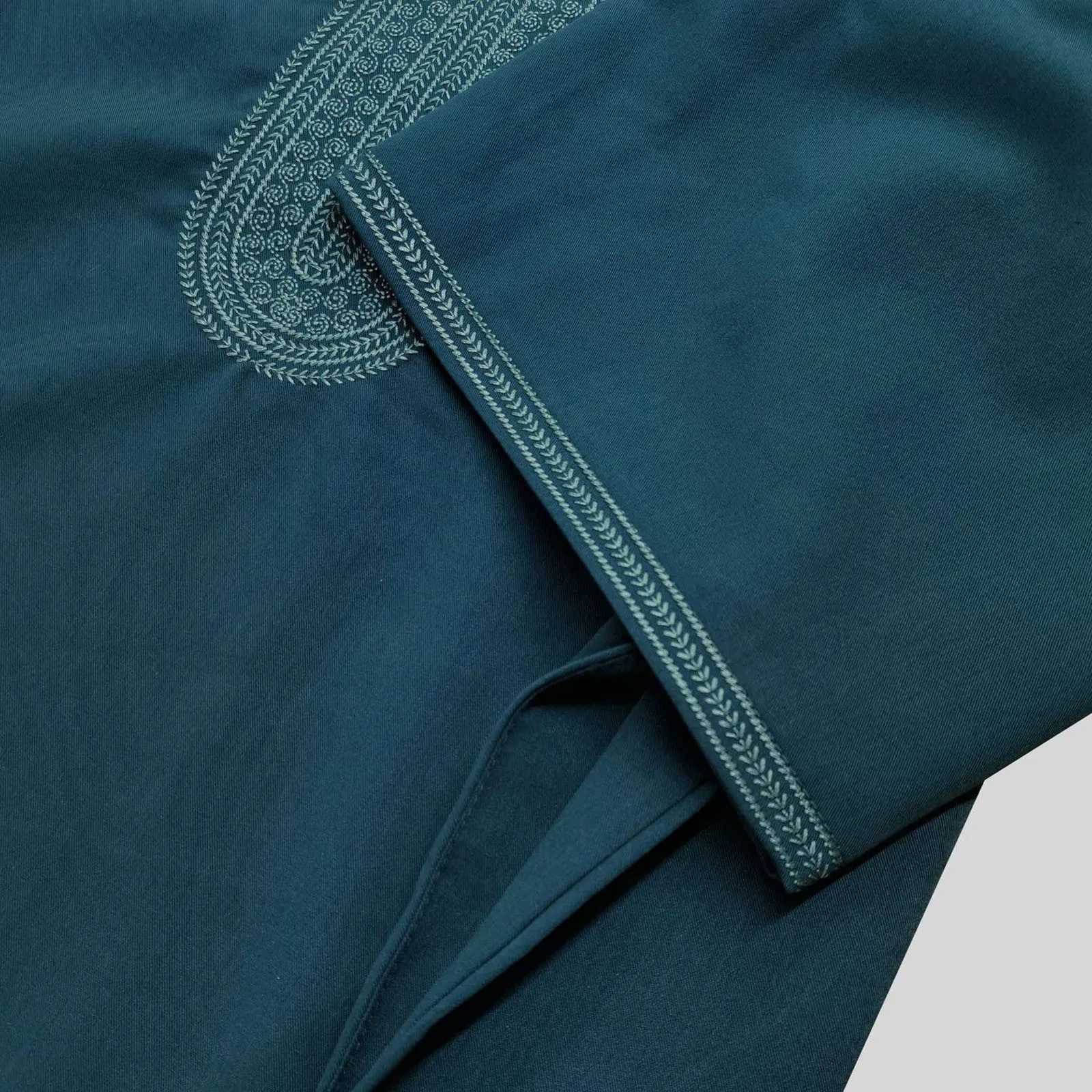 Muslim Men Robe Embroidered Loose Luxury Long Skirt Ramadan Prayer Kaftan Pakistan Attire Thobe Gentleman Traditional Dress 2025 X250514