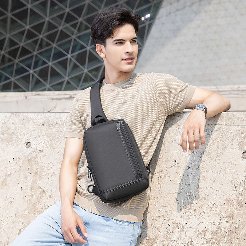 Fashionable men's travel crossbody nylon waterproof shoulder chest bag, Guangzhou Shiling