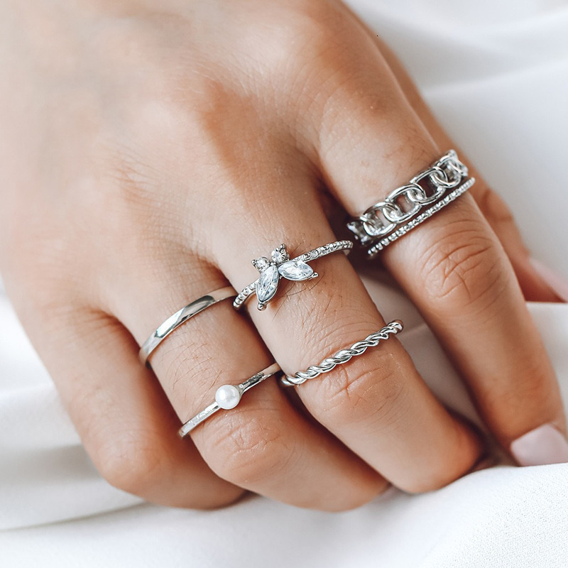Minimalist Personalized Open Adjustable 5-piece Butterfly Joint Ring Set Exquisite, Unique and Fashionable