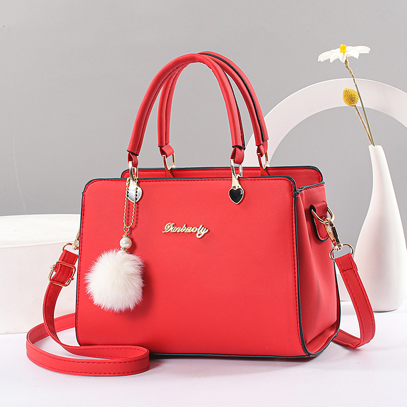 Free shipping on 2025 new designer bags Premium Feel Handbag Fashion PU Leather Single Shoulder Oblique Straddle Women's Bag