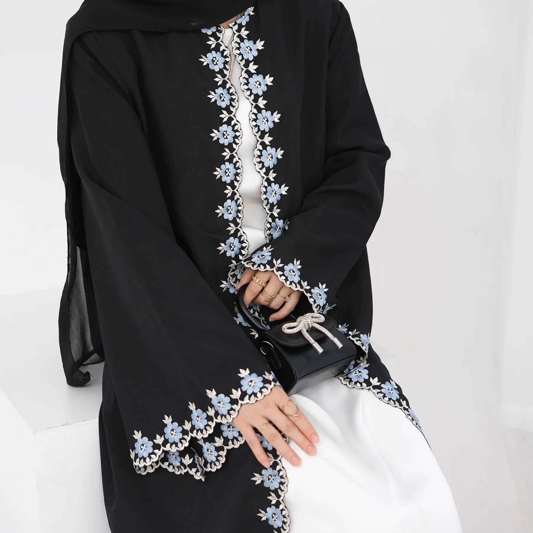 Eid Ramadan Flower Embroidery Abayas for Women Muslim Dress Dubai Open Abaya Turkey Kaftan Ka Caftan Marocain Femme Robe New X2505141