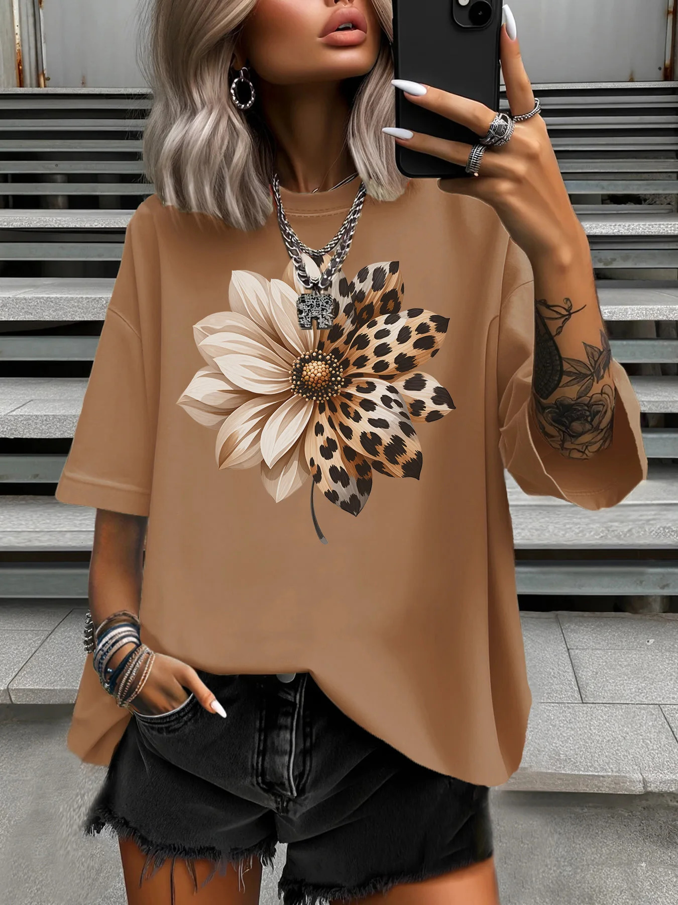 Summer Womens Plus Size TShirt Original n Fashion Creative Flower Printed Casual Round Neck Short Sleeved Tops 250514