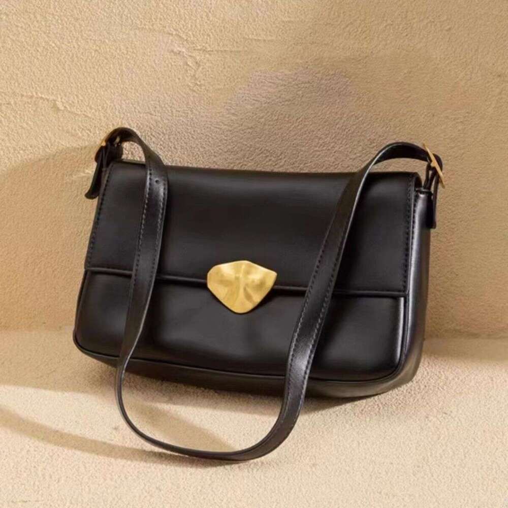 Small design stick underarm bag new trendy women's spring versatile crossbody bag