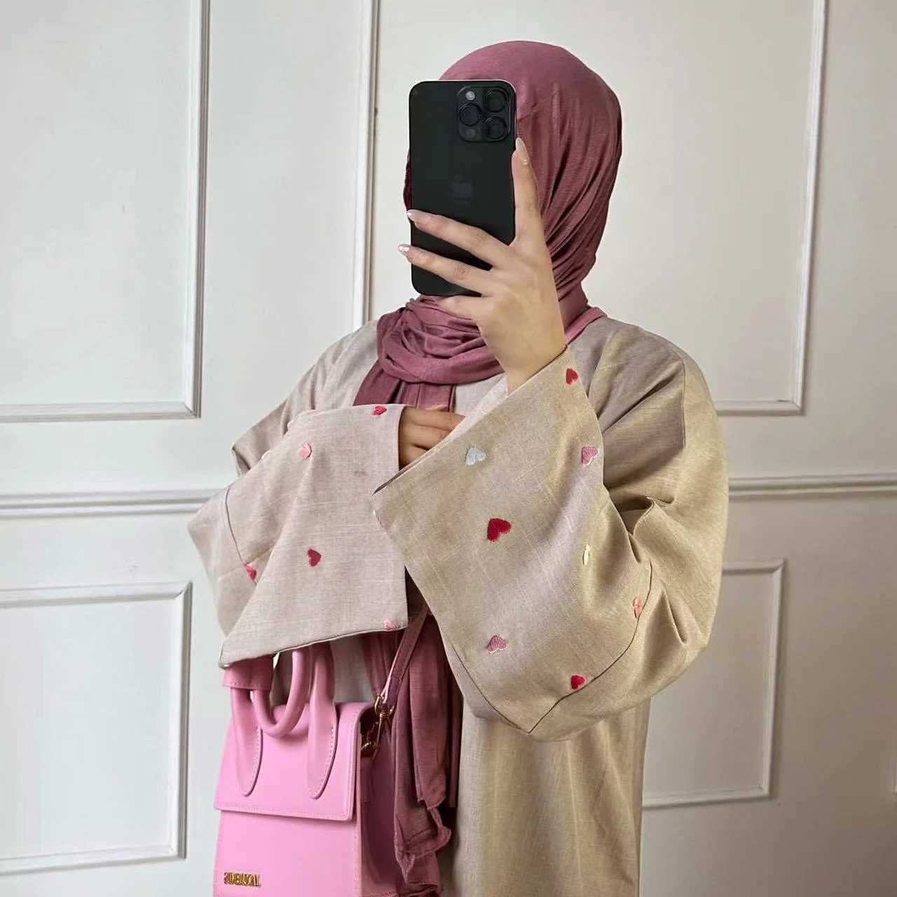 2024 EID Heart Pattern Embroidery Linen Open Abaya Dubai New Fashion Batwing Slve Kimono Islamic Clothing Women Muslim Dress X250514