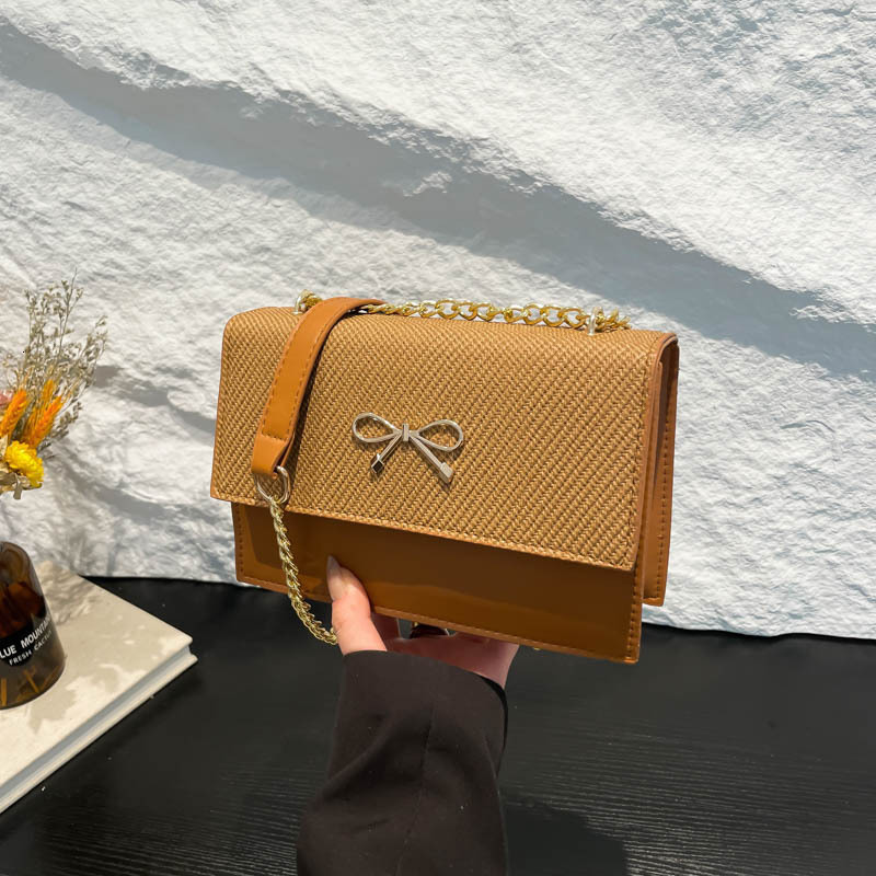 Simple Small Luxury Bag Square 2025 Spring Summer New Fashion New Free Delivery Designer Bag Bow Chain Versatile Shoulder Women's Crossbody Bag