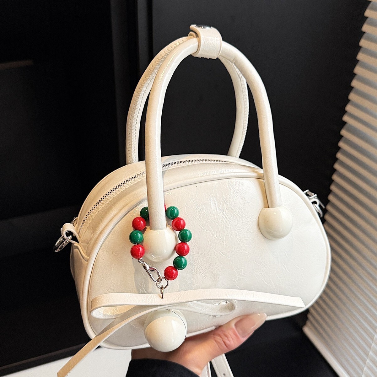 Pillow 2025 new popular solid color small bag, women's hand-held shoulder crossbody bag