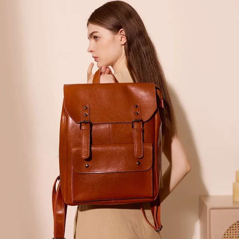 Women's Genuine Leather British Style Retro Fashion Backpacks Wearable Cowhide Computer Backpack 14 Inch Large Capacity