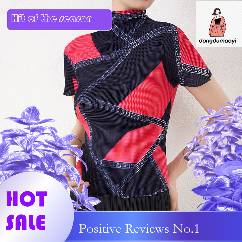 dongdumaoyi New pleated T-shirt for women in summer, slimming and contrasting colors, fashionable short sleeved top, base shirt trend