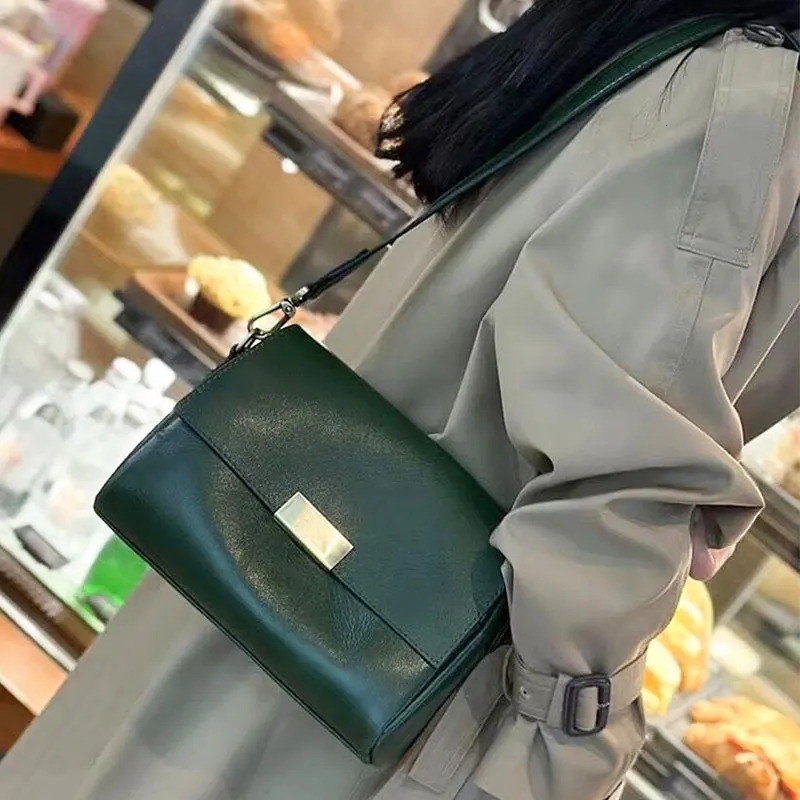 y Womens Bag Genuine Leather Women Shoulder Soft Cowhide Crossbody Messenger Bags Fashion Female Handbags 250514