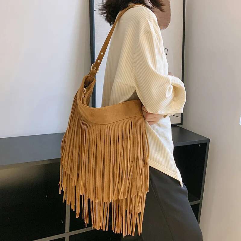 Fashionable Tassel Shoulder Bag, Large Capacity Crossbody, Retro Frosted Bag For Women