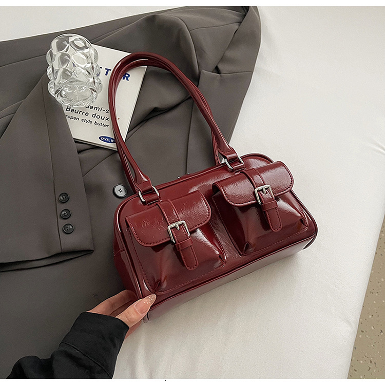 25 year black swan pillow bag, women's new style, light luxury, niche pu, high-end feeling, hand-held bill of lading shoulder bag