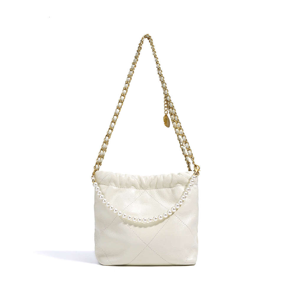 2025 Diamond Grid Chain Pearl Hand-Held Shoulder Tote New Fashionable Garbage Bag Diagonal Cross Women's Bag