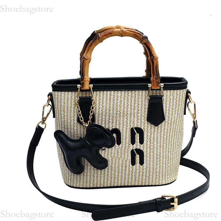 2025S designer women's bag fashion versatile shoulder bag casual small bag light luxury crossbody bag commuting handbag leather woven bag