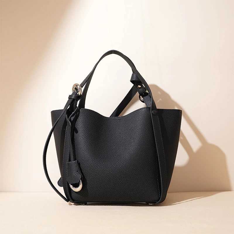 2025 Spring Summer Luxury Genuine Leather Crossbody Shoder BagCowhide Shopping Basket BagLarge Capacity Wen Bucket Handbag Z250514