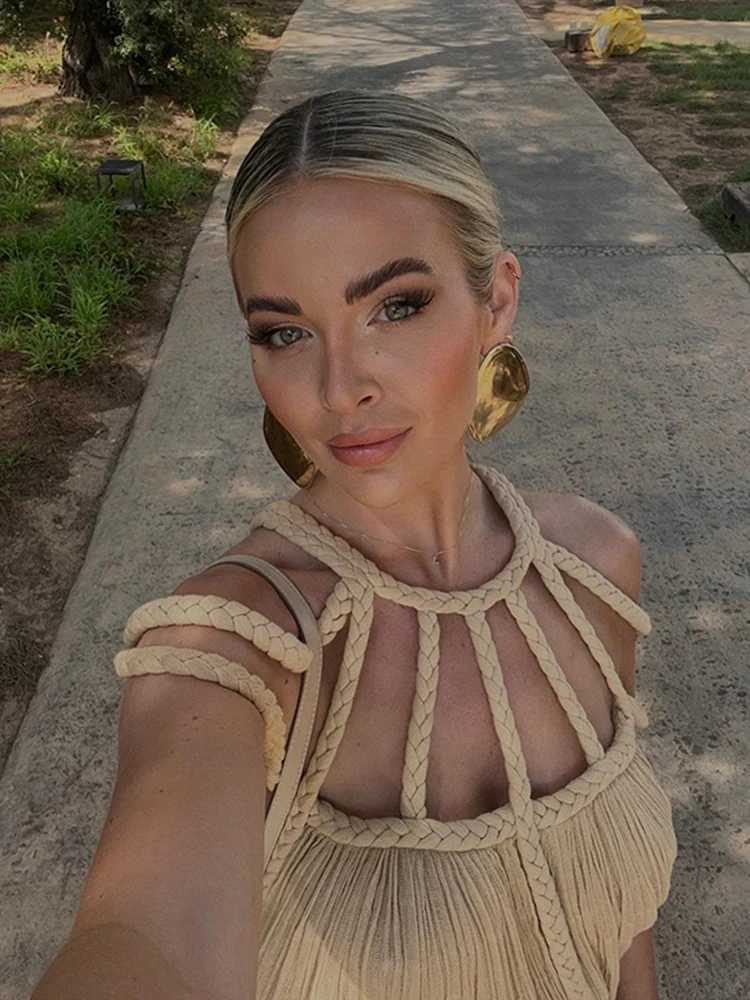 ByeMyLove Loose Sleeveless Beach Dress Backless Maxi Dress For Women Crochet Cut Out Off Shoulder Loose Hem Party Long DressXJ250514