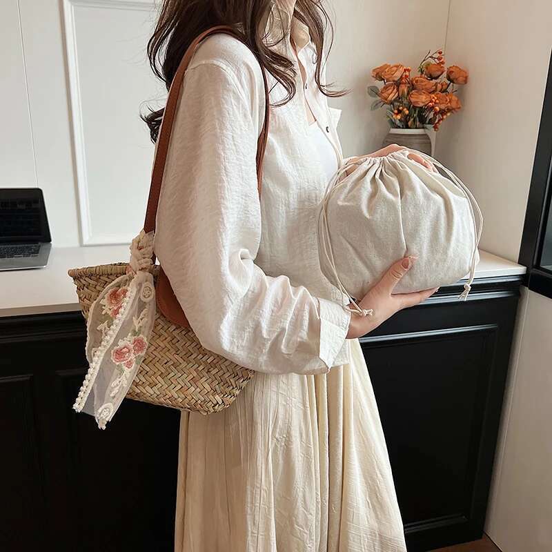 Designer Straw For Women Handmade Woven Handbag Rattan 2024 Summer Beach Shoulder Bag Female Basket Shopper Bags