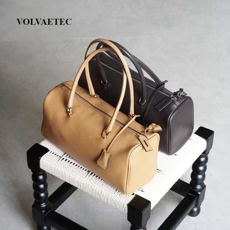 VOAETEC Inside Outside Full Pillow High-end Soft Medieval Genuine Leather Hand-held Underarm Boston Travel Bag